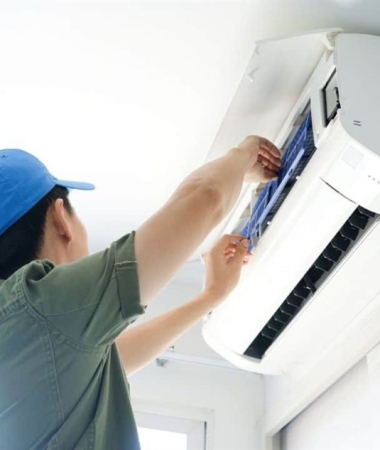 Sửa Máy Lạnh Quận 2 – Dịch Vụ Điện Lạnh Uy Tín, Có Mặt Nhanh