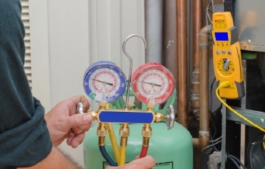 DỊCH VỤ BƠM GAS MÁY LẠNH TẠI ĐIỆN LẠNH ĐỨC ANH